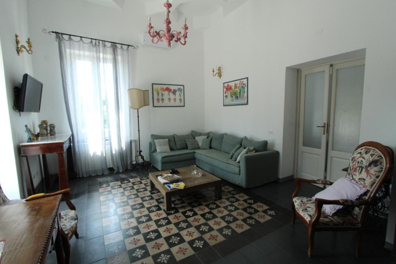 La Casa Bianca Villa Липари Екстериор снимка